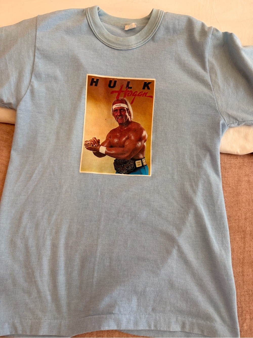 Vintage Hulkamania Hulk Hogan  t-shirt authentic vintage . Size medium ✨🔥